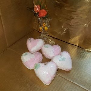 *SOLD * 4 EA  Heart shaped bath bombs